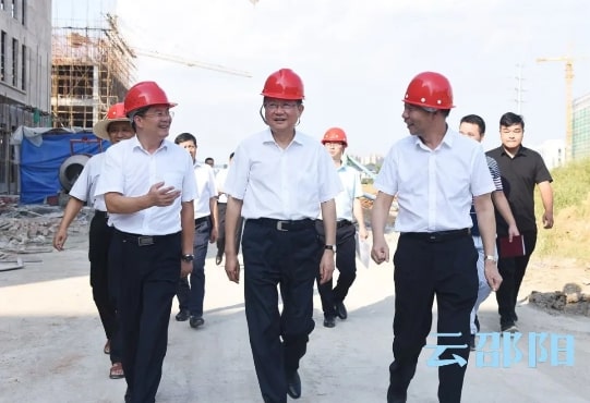 龚文密在邵阳经开区调研：全力以赴推进项目建设 确保项目早建成早投产早见效大做强产业链(图1)