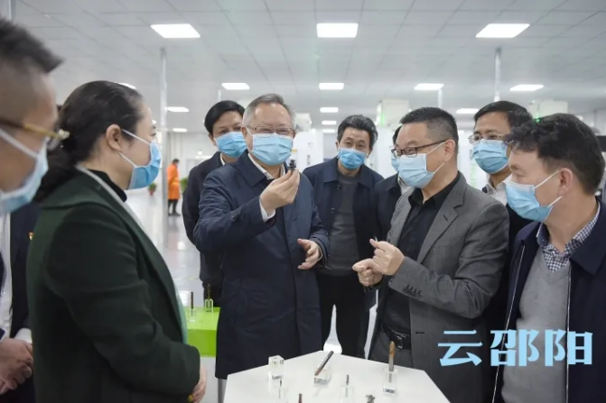 ​龚文密在邵阳经开区调研：以新发展理念引领邵阳市经开区高质量发展(图2)