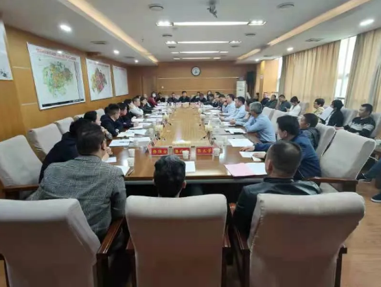 怀化高新开发区考察团来邵阳经开区考察交流(图1)