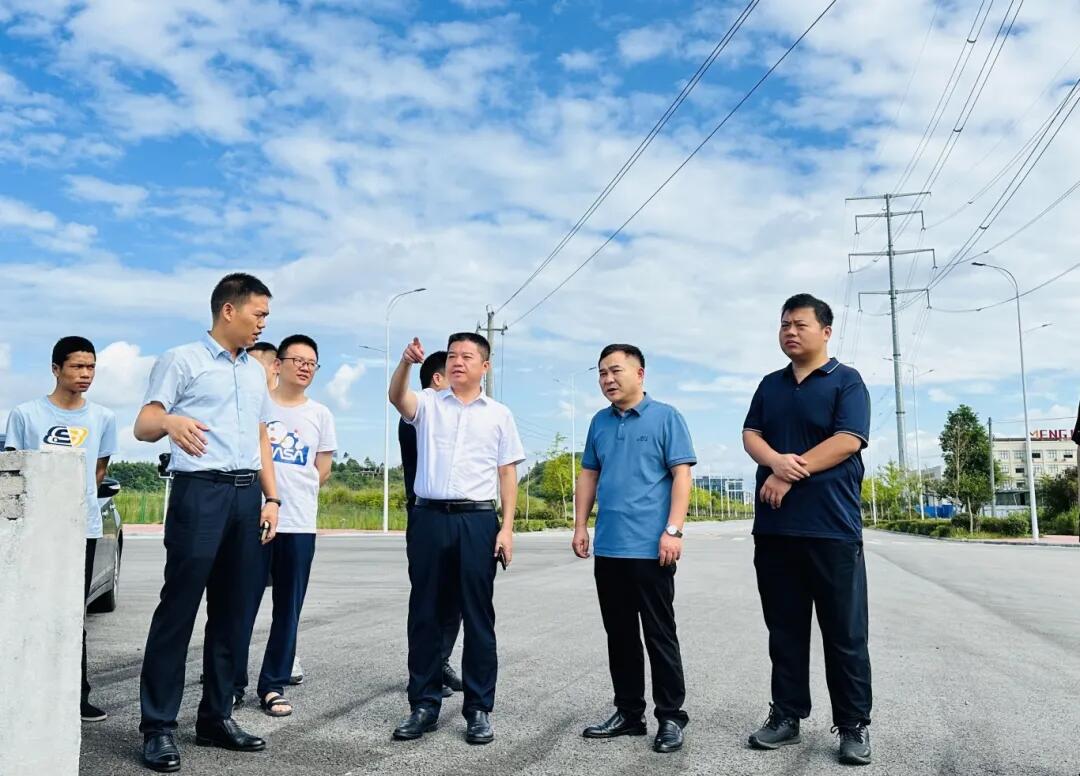 刘文龙率队调研邵阳经开区路网规划和重点项目建设推进情况(图1)