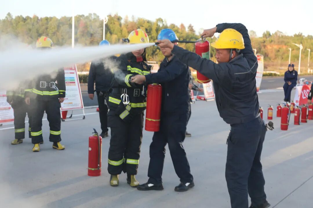 邵阳经开区三一专汽开展专项应急演练(图1)